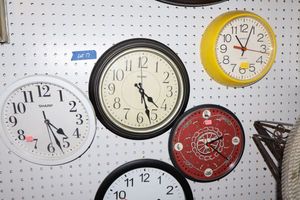 lot 17 image: Small wall clocks - 5 total