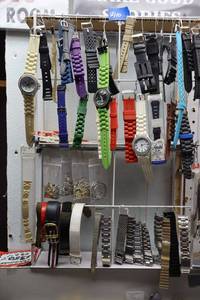 lot 110 image: Rubber watch bands, metal watch bands and chains