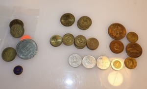 lot 122 image: Misc. foreign coins