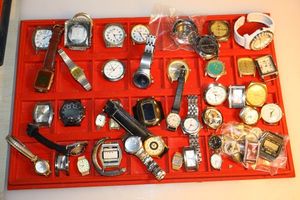 lot 131 image: Misc. watches and watch parts