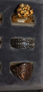lot 166 image: Jewelry rings as shown