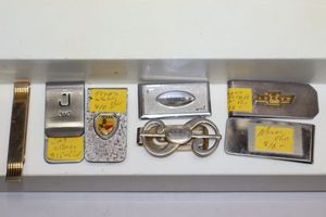 lot 174 image: Money clips