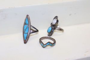 lot 189 image: Jewelry turquoise rings
