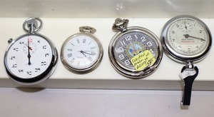 lot 224 image: Pocket watch, stopwatch, Army pocket watch, and pedometer