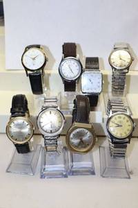 lot 229 image: Mens watch selection