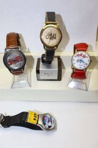 lot 242 image: Watches Pepsi-Cola, Hawaiian Punch, and Coca-Cola, Sales watch