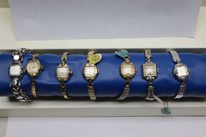 lot 255 image: Vintage watches with stretch bands