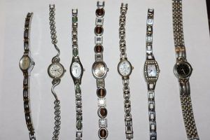 lot 260 image: Jewelry Womens watch selection