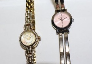 lot 267 image: Jewelry Womens watch selection