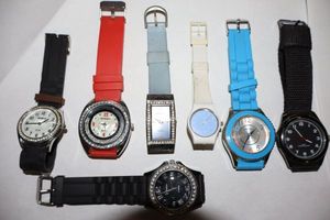 lot 274 image: Watch selection