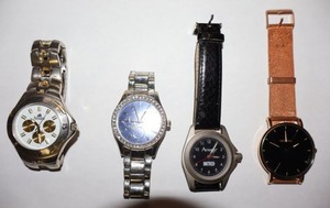 lot 276 image: Watch selection