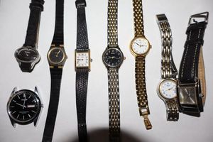 lot 293 image: Watch selection