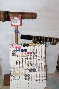lot 419 image: Jewelry Tall bracelet stands and earring selection as shown