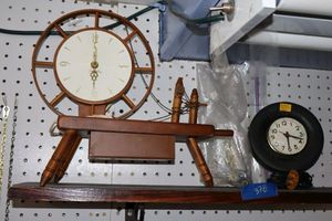 lot 378 image: Vintage clocks General tire and sewing spindle style