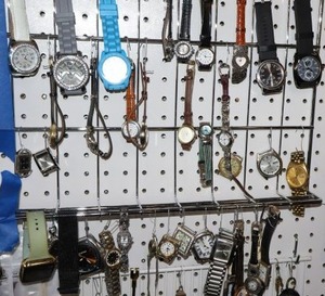 lot 387 image: Watches and watch faces
