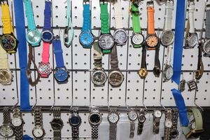 lot 388 image: Watches and watch faces