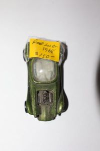 lot 361 image: Vintage Hot wheels Red line model car Hot wheels Beatnik Bandit 1968