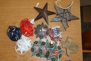 lot 468 image: Texas Christmas ornaments or decorations