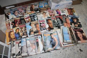 lot 550 image: Vintage Rolling Stone magazines