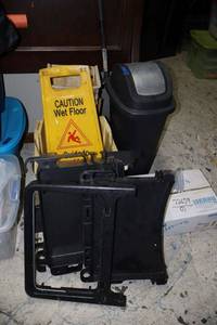 lot 600 image: Cleaning lot mop bucket, wet floor sign, trash bin, small can liners, utility cart extras