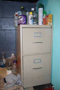 lot 630 image: 2 drawer file cabinet plus cleaners