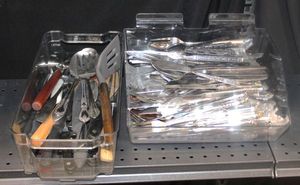 lot 107 image: Large quantity of utensils see photos