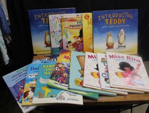 lot 115 image: Books, appear new