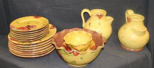 lot 5 image: Dishes Fleur Rouge by Ambiance