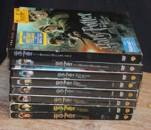 lot 171 image: Complete Set of Harry Potter DVDs