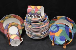 lot 196 image: Victoria &amp Beale Dishes as Shown