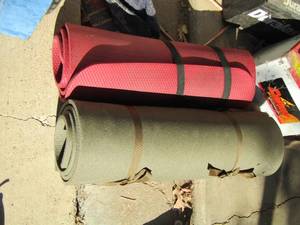 lot 16 image: 2 yoga mats