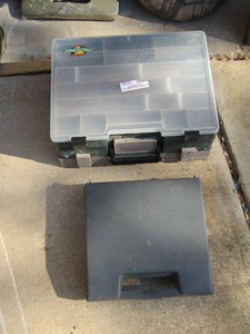 lot 25 image: empty tackle box,