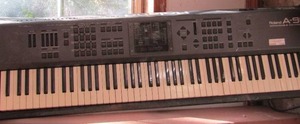 lot 48 image: Roland a-90 expandable controller keyboard model A- 90ex