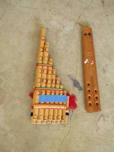 lot 71 image: PAN FLUTE   HAND CARVED DVOJNICE