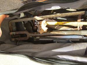 lot 91 image: tool bag with hand saws and more