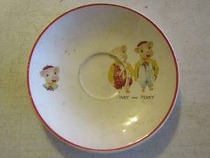 lot 146 image: Pinky and Perky cup plate keele St. no. 886102