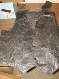 lot 153 image: LEATHER JACKET - genuine leather apparel 100% acrylic lining made in Mexico