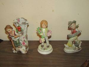 lot 154 image: qty 3 little boy and little girl statue