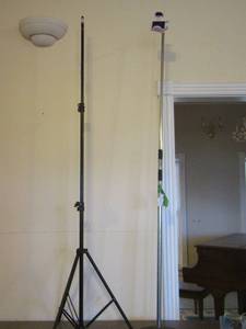 lot 191 image: qty 2 tripods