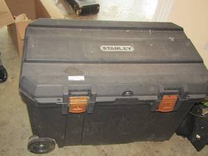 lot 192 image: Stanley black tool case