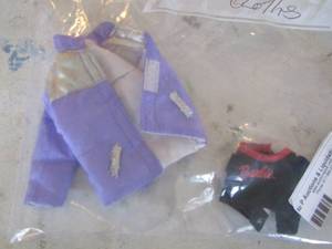 lot 213 image: doll clothing
