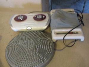 lot 247 image: neck massagers and foot massager