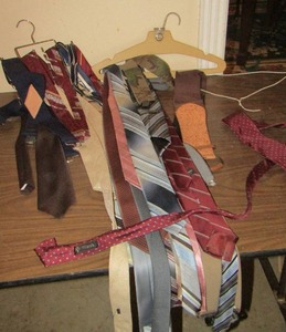 lot 256 image: mens ties various colors