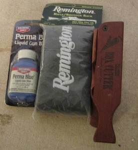 lot 262 image: box turkey cutter CALL, , Remington rifleshotgun sack