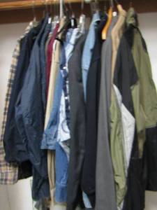 lot 325 image: mens clothing sizes unknown