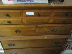 lot 327 image: 5 drawer chest