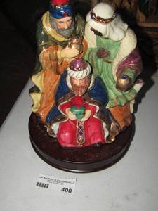 lot 400 image: Christmas dcor piece  3 WISEMAN