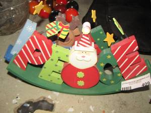 lot 409 image: qty 2 wooden Christmas dcor