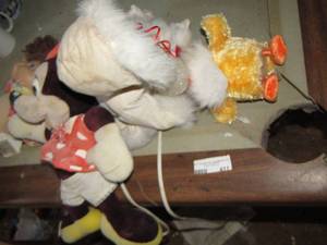 lot 411 image: stuffed animal lot