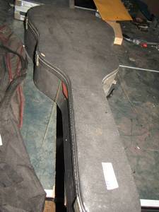 lot 445 image: guitar case